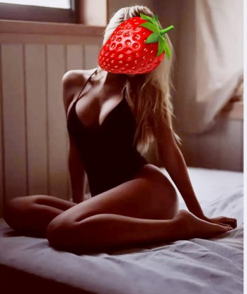 Стройная и гибкая брюнетка приглашает в гости для интимного отдыха и приятного общения. Готова погрузить тебя в атмосферу страсти и наслаждения. Не упусти шанс испытать неземные ощущения! 6857, 25 лет