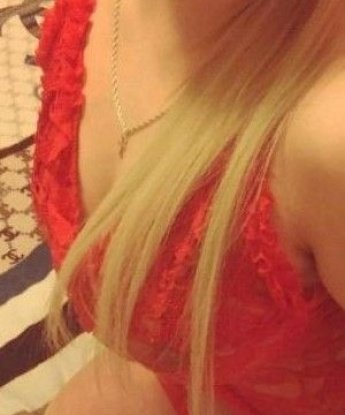 Изысканная девушка с шаловливыми глазками ждет откровенного общения с интересным мужчиной. Готова сделать твои фантазии реальностью, звони, не стесняйся! 9698, 25 лет